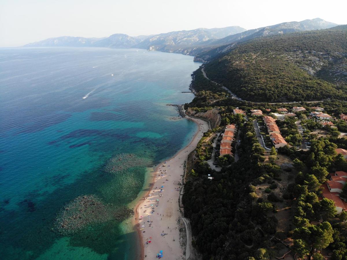 Club Esse Palmasera Cala Gonone Exterior foto