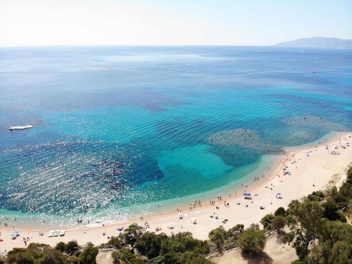 Club Esse Palmasera Cala Gonone Exterior foto