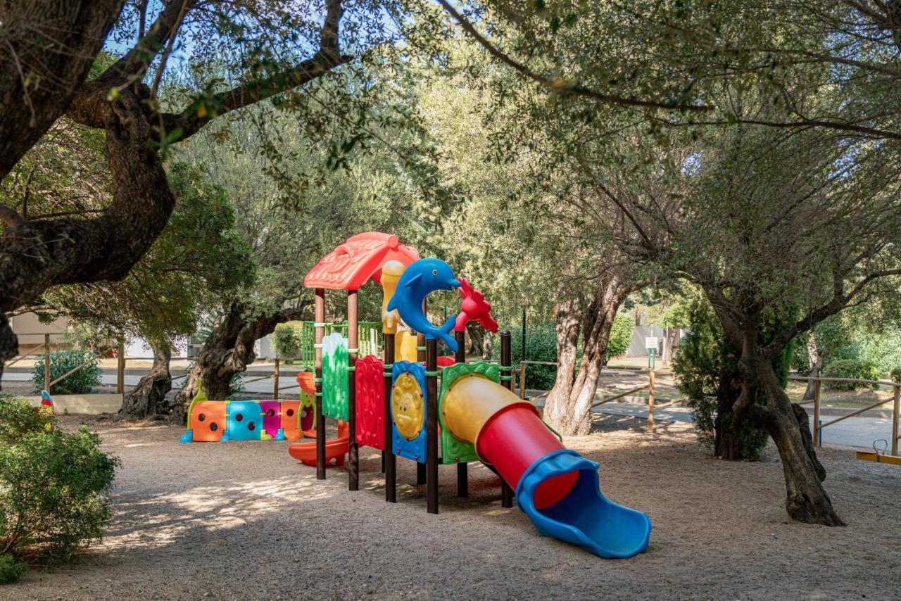 Club Esse Palmasera Cala Gonone Exterior foto