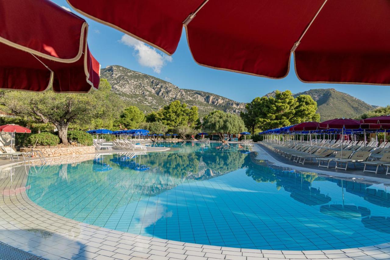 Club Esse Palmasera Cala Gonone Exterior foto